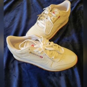 SOLD via Deepop.  New Reebok Classic White Leather Sneakers (size 8)